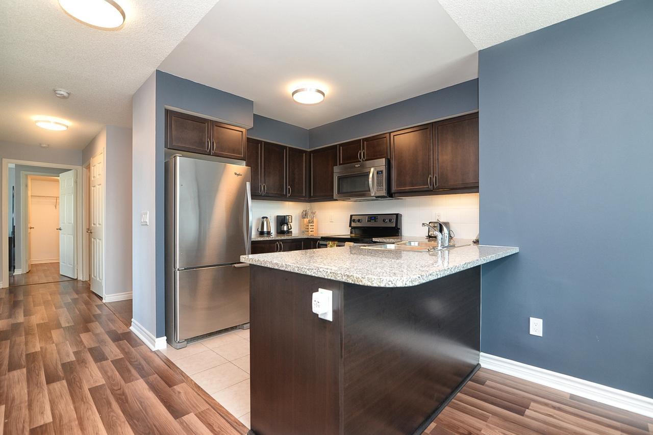 Napa Furnished Suites At Cn Tower & Maple Leaf Square Toronto Extérieur photo