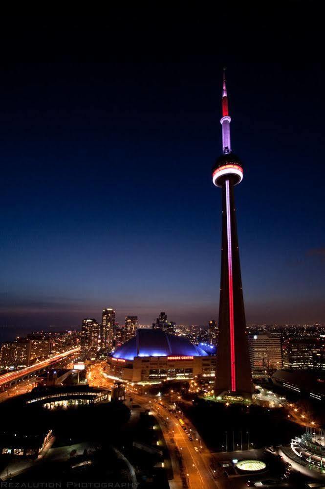 Napa Furnished Suites At Cn Tower & Maple Leaf Square Toronto Extérieur photo